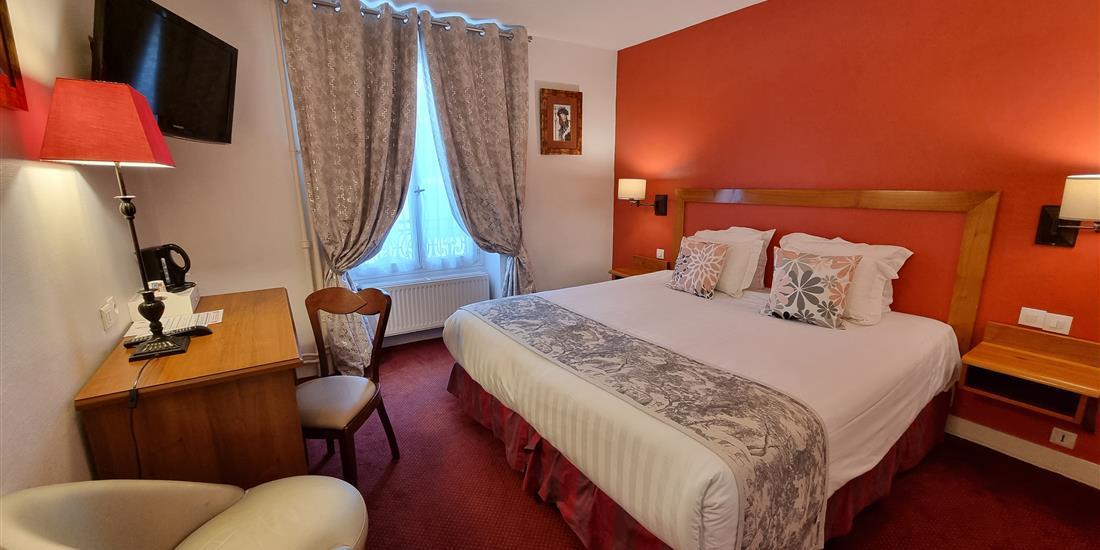 Chambre Supérieure Double & Twin